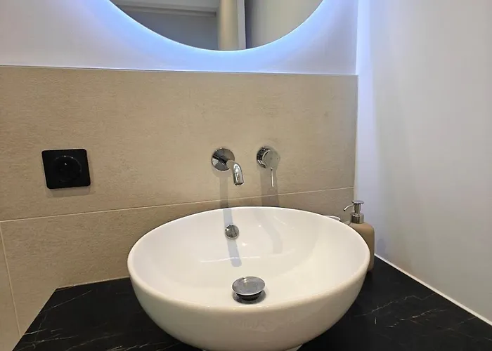 Premium In Antigone Luxury And Comfort Montpellier